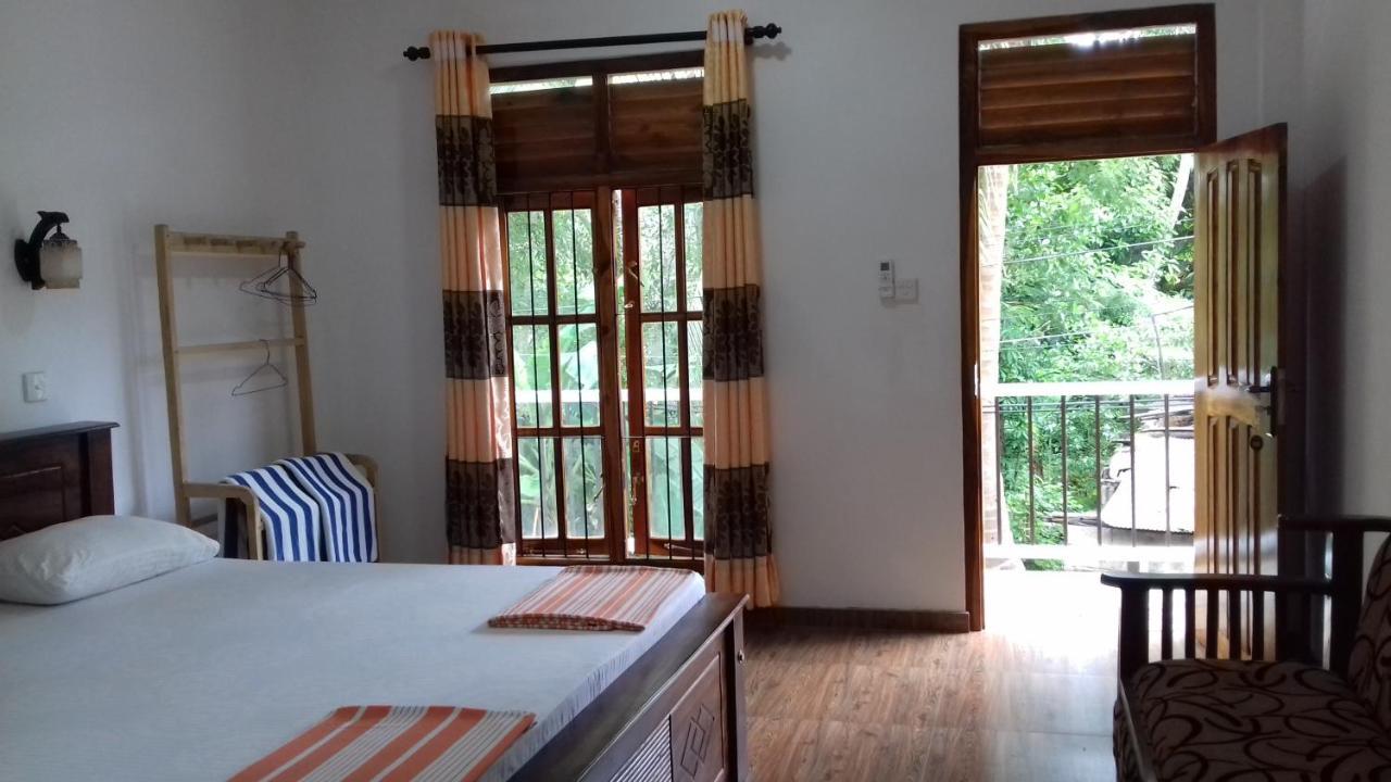 Rainbow Guest House هيكادوفا المظهر الخارجي الصورة