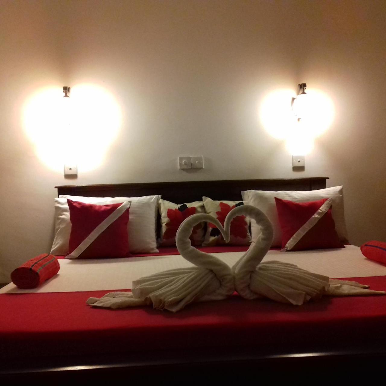 Rainbow Guest House هيكادوفا المظهر الخارجي الصورة